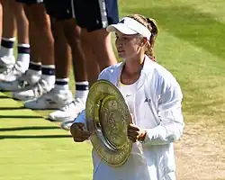 Rybakinová s mísou Venus Rosewater