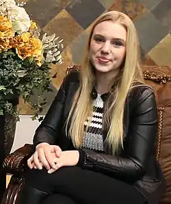 Emily Peacheyová v prosinci 2016