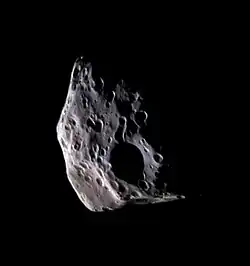 Epimetheus na snímku ze sondy Cassini (2007).
