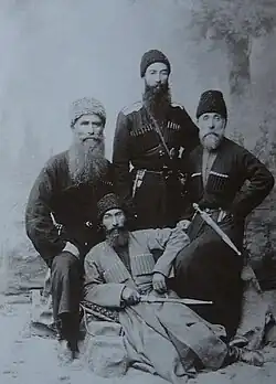 Gruzínci v národním kroji, datum neznámé