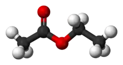 Model molekuly ethyl-acetátu