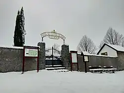 Novodobá brána hřbitova