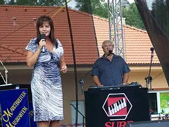 Eva a Vašek na koncertě v Aši