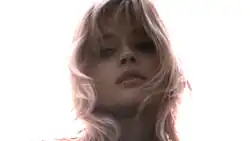 Ewa Aulinová ve filmu Se srdcem v ústech (1966)