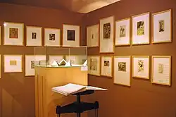 Stálá expozice české grafiky používala podobně jako expozice fotografie zásuvkový systém pro maximalizaci kapacity