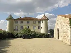 Château d'Aiguines od jihu