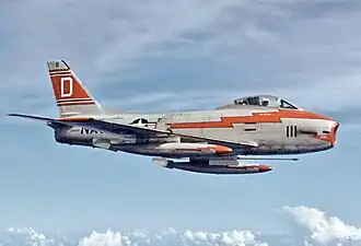 FJ-3M jednotky VF-121 v roce 1957