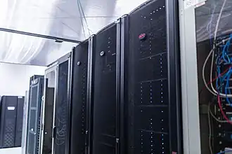 Servery Výpočetního střediska FZU