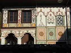 Detail malovaných stěn