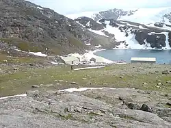 Signy Research Station v zátoce Factory Cove na východním pobřeží ostrova Signy