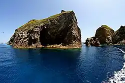 Faraglione di Mezzogiorno (Polední útesy)