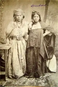 Ouleds Nails – Meryem et Embarka, asi 1895