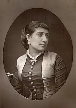 Émilie Ambre