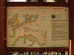 Křižovatka dálkových pěších tras E1/E8