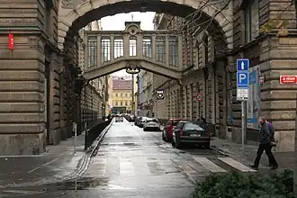 Pohled od ulice Na příkopě