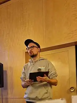 Filip Koryta na slamové exhibici v Kraslicích 19. dubna 2024