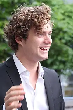 Finn Jones v roce 2014