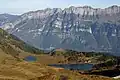 Hotel Seebenalp, v pozadí dole jezero Walen