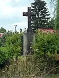 křížek u silnice na Vidnavu