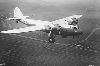 Fokker F.XXXVI v letu