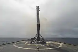 Stupeň B1038 po přístání na mořské plošině při misi Formosat-5