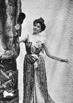 Salondame Fräulein Annie Kalmar