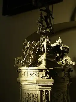 Vrchní část křtitelnice