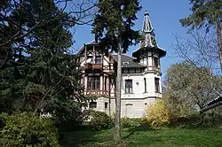 Frýdlant - vila Adalberta Plumerta čp. 822 (2).jpg