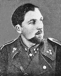 V uniformě v Itálii za druhé světové války: „Věrný, statečný, skromný“.[4]