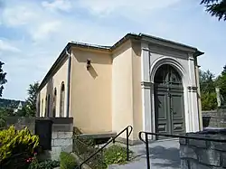 Průčelí hřbitovní kaple (2018)