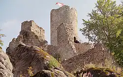 pohled ze spodních pater hradu