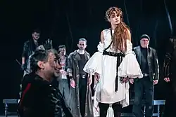 v roli Laurencie, Vzpoura lásky, Divadlo na Vinohradech, foto Petr Chodura (2023)