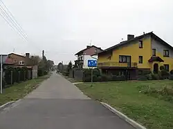 Železniční přejezd ve vesnici Górki Śląskie