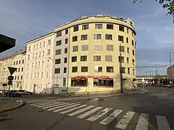 Pobočka pojišťovny v Pražské Libni.