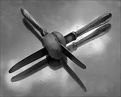 Křížení nožů, 1995