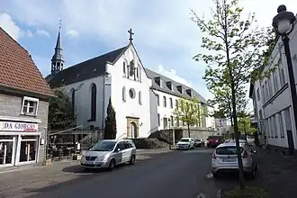 Kostel sv. Jana Křtitele s františkánským klášterem