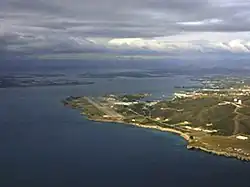 Letecká fotografie základny Guantánamo