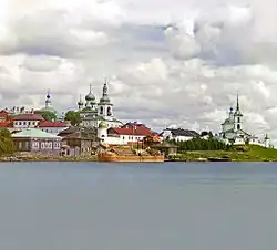 Goritský Monastýr na břehu Šeksny u jejího výtoku z Bílého jezera