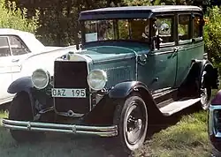 Graham-Paige Model 610 4-door Sedan 1928