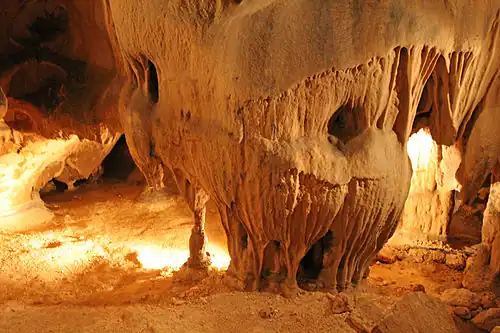 Jeskyně Grotte de Saint-Marcel-d'Ardèche