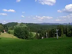 Výhled na hřeben Gruně od chaty Horské služby