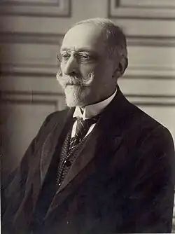 Gustav Gregorin, foto z r. 1927