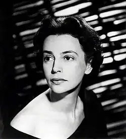 Gwen Watford (5. dubna 2011)