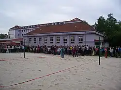 Beachvolejbalové hřiště během posledního zvonění