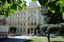 Budova „A“ Gymnázia Jiřího Wolkera