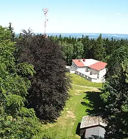 Vrchol Háje při pohledu z rozhledny