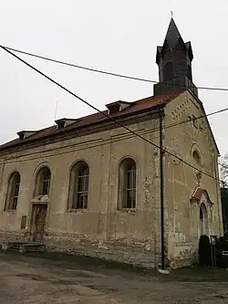 Hýskov. kostel Narození Panny Marie.jpg