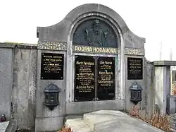 Hrobka rodiny stavitele Karla Horáka