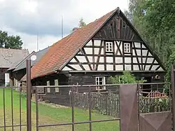 Hůrky - roubenka.JPG