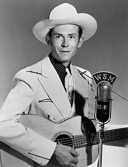Hank Williams na promo fotografii pro WSM Radio z roku 1951
